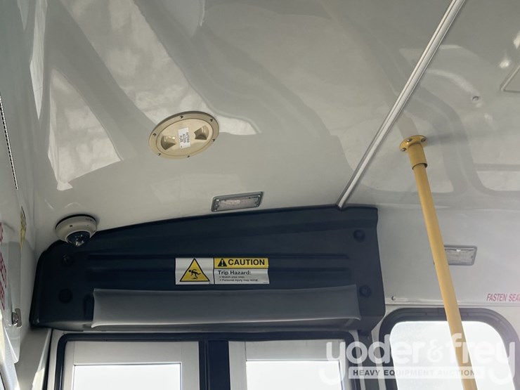 2016-ford-e450-image-27