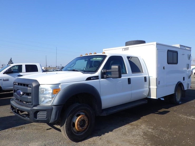 2012-ford-f550-image-1