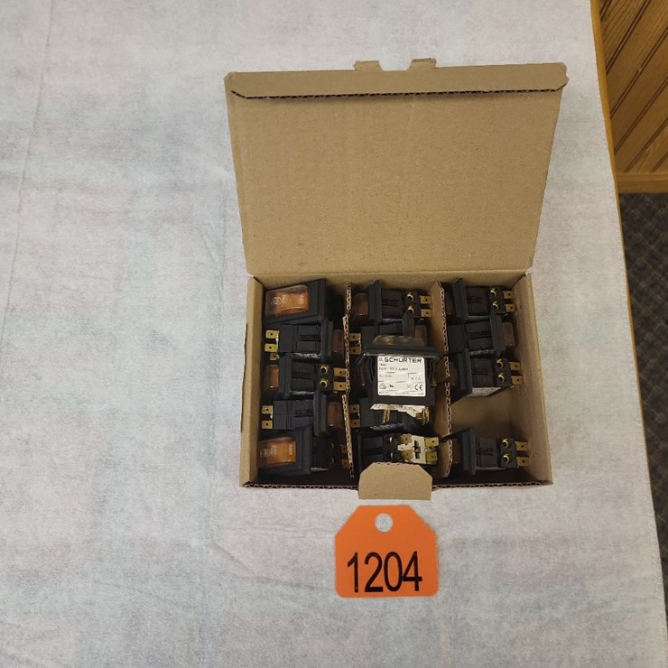 (15) Schurter 16 AMP 240 Volt Single Phase Breakers - Tag #1204