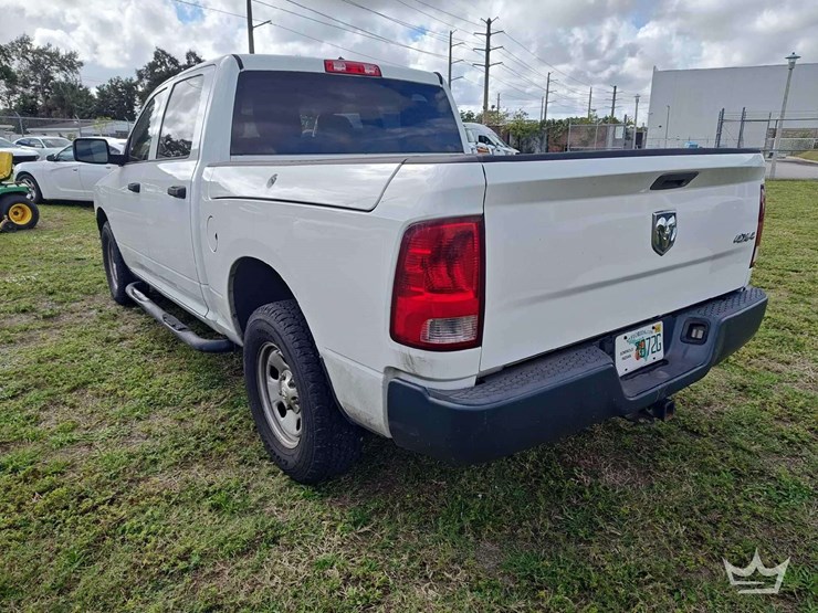 2012-dodge-ram-1500-image-4