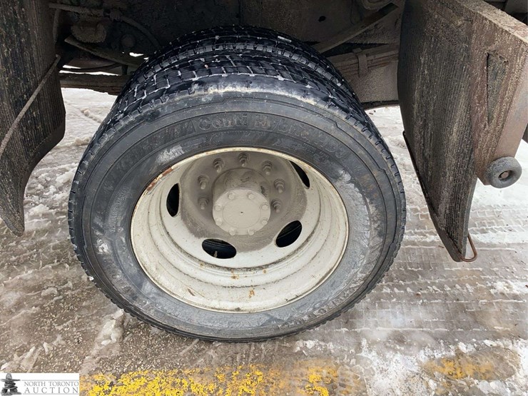 2015-ford-f450-image-12