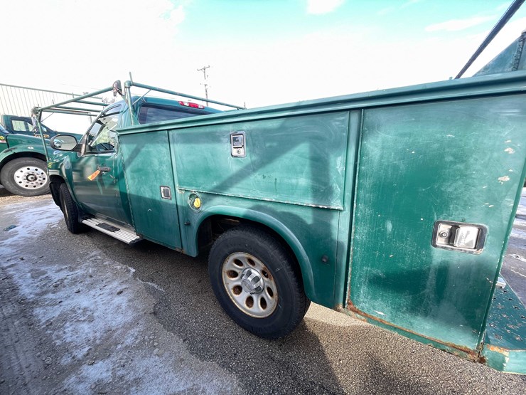 2011-chevrolet-1500-image-8