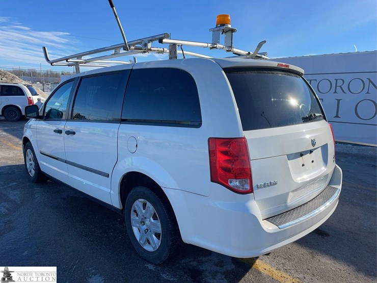 2012-ram-c/v-image-3