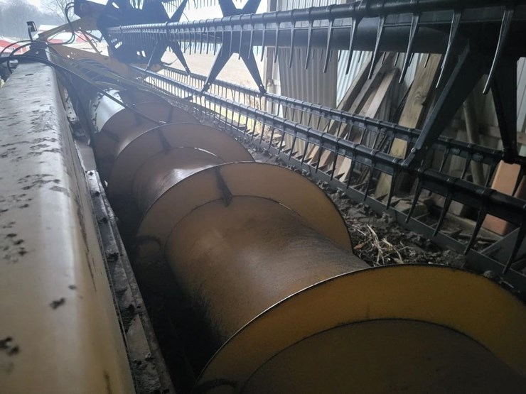 new-holland-973-image-8