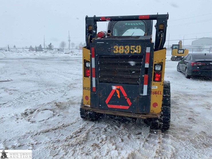 2016-caterpillar-259d-image-5