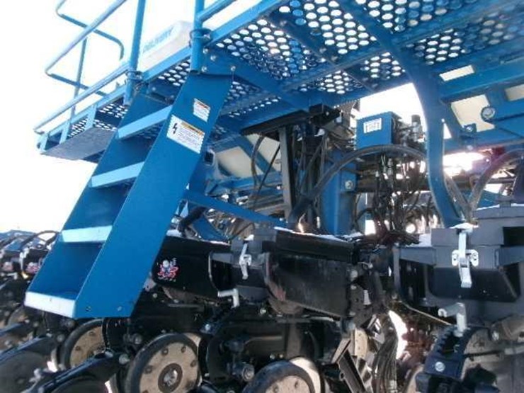 2013-kinze-3600-image-29