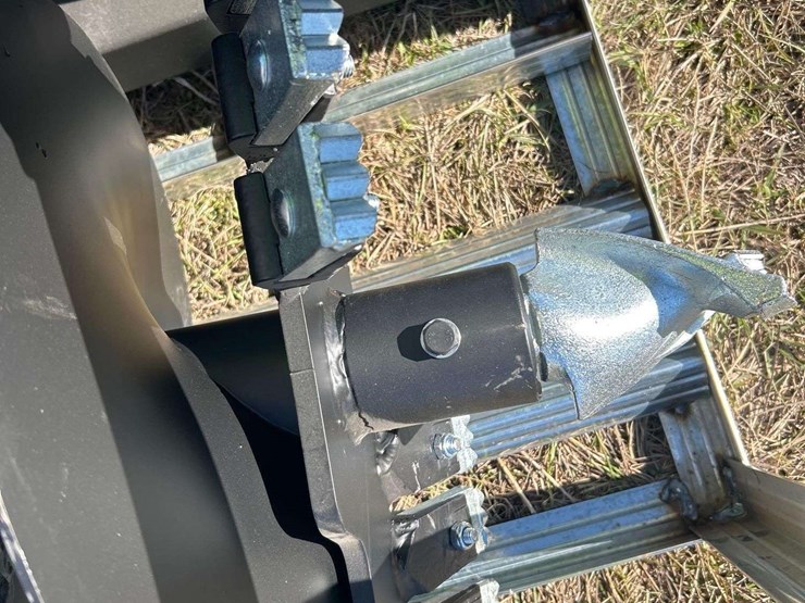 2025-pabreak-auger-bits-and-plate-skid-steer-attachment-image-10