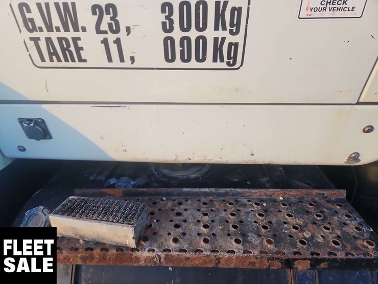 2009-international-workstar-7600-image-32