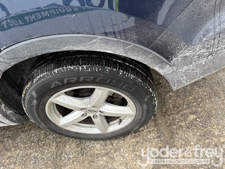 ford-explorer-xlt-image-11