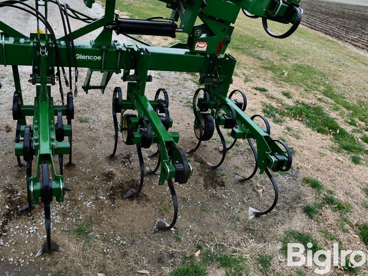 glencoe-8r30-cultivator-image-14