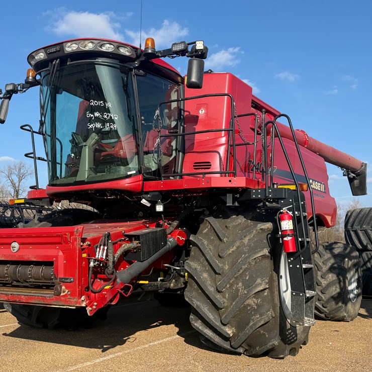 2015 CASE IH 7240