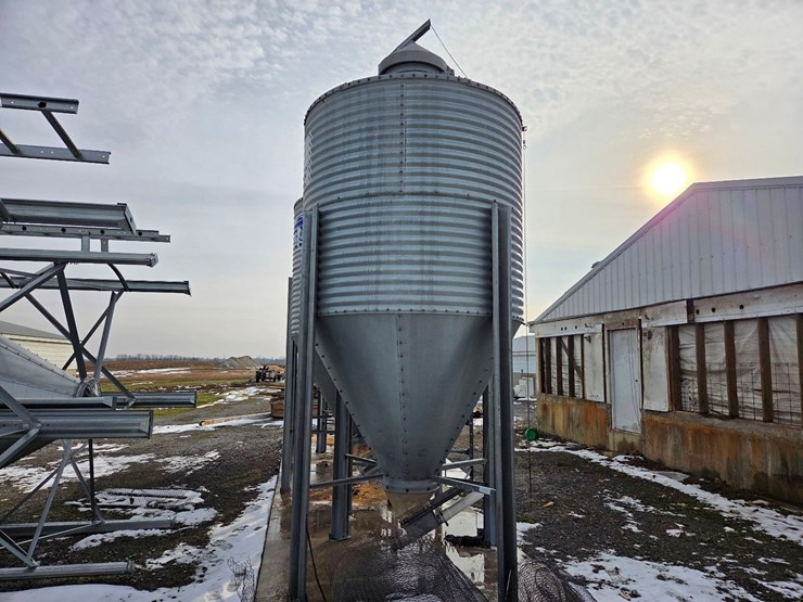 4-ton-hog-slat-feed-bin-#27-image-6