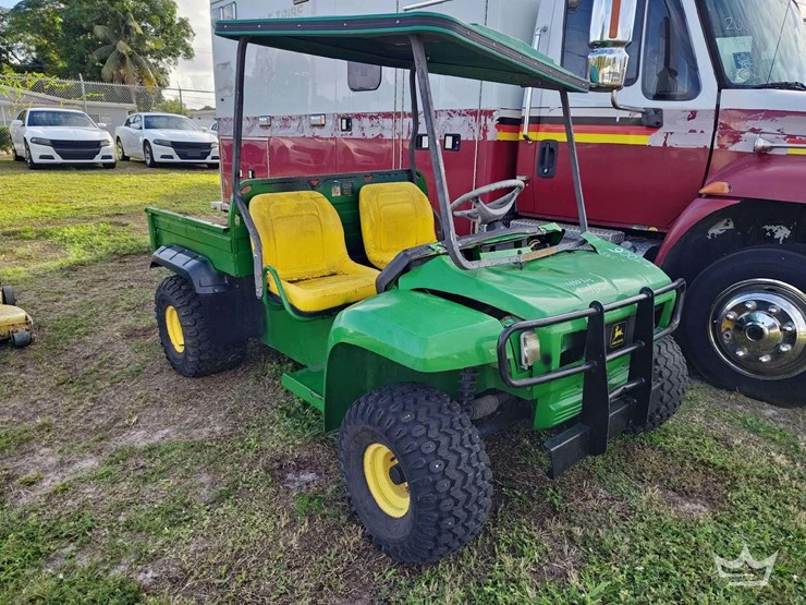 john-deere-gator-image-2