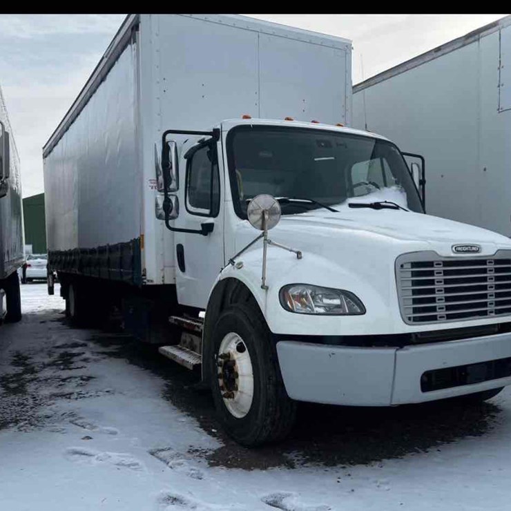 2019 Freightliner M2 Curtain Side/Box Truck
