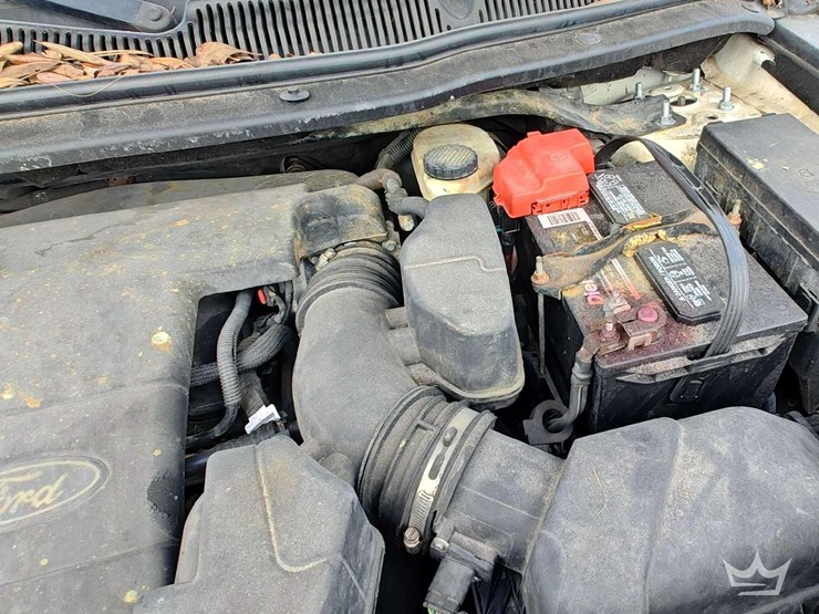 2012-ford-explorer-image-9