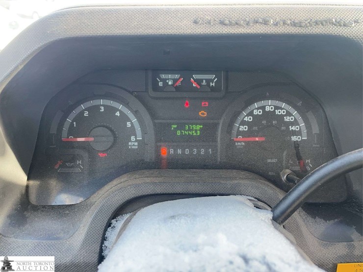 2014-ford-e-series-s/a-cube-van-image-12