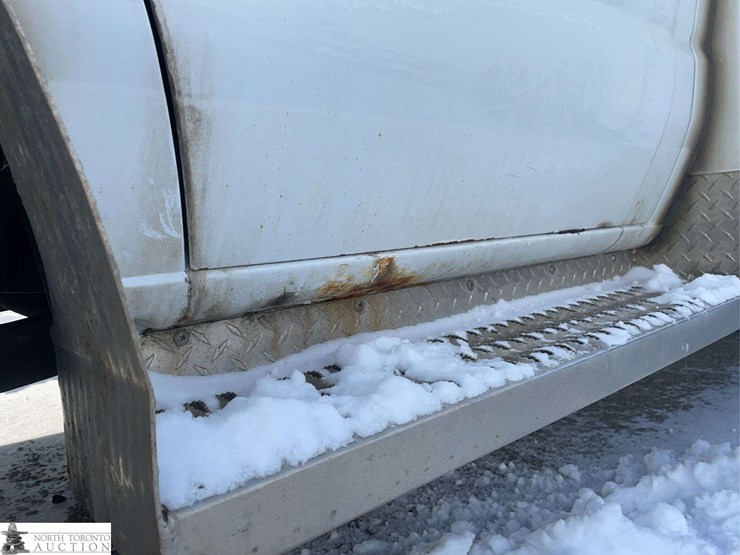 2014-ford-e-series-s/a-cube-van-image-19