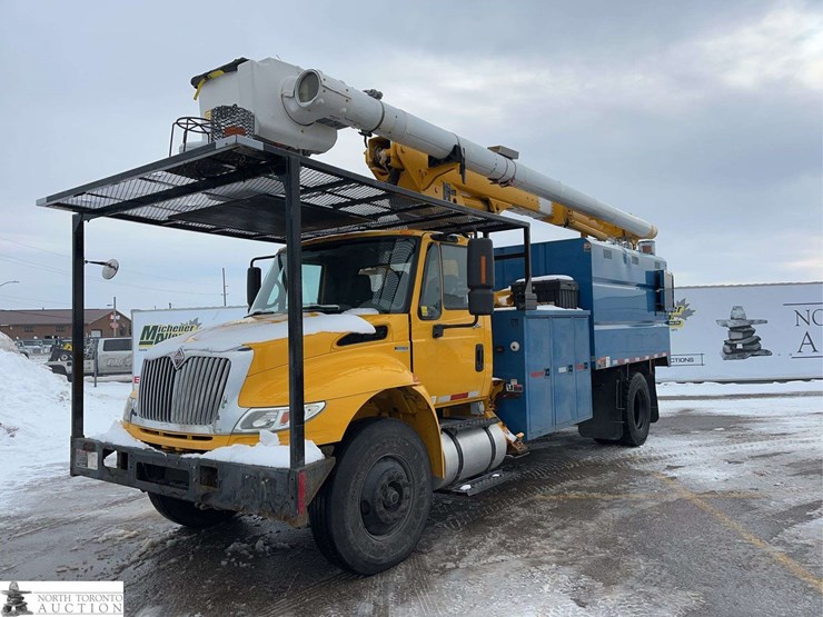 2010-international-durastar-4400-image-1