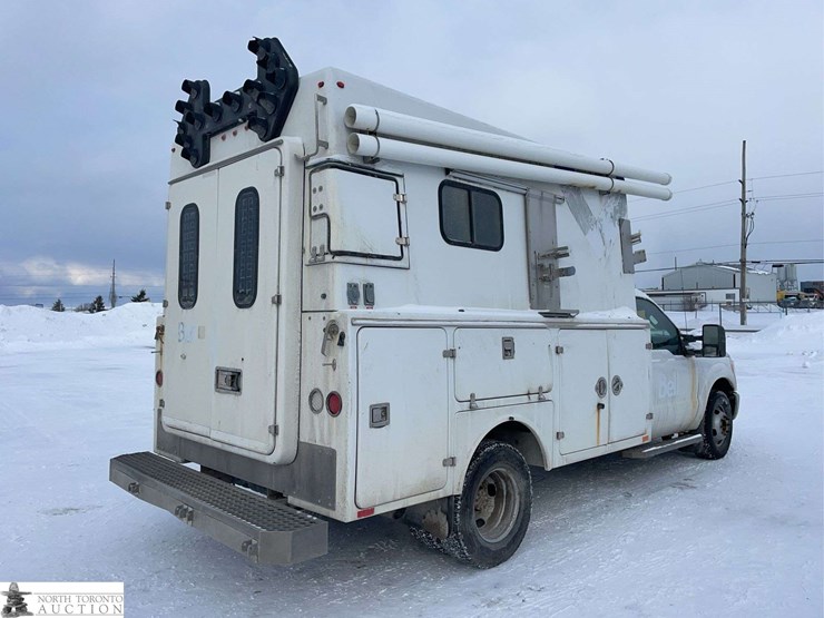 2012-ford-f350-image-5