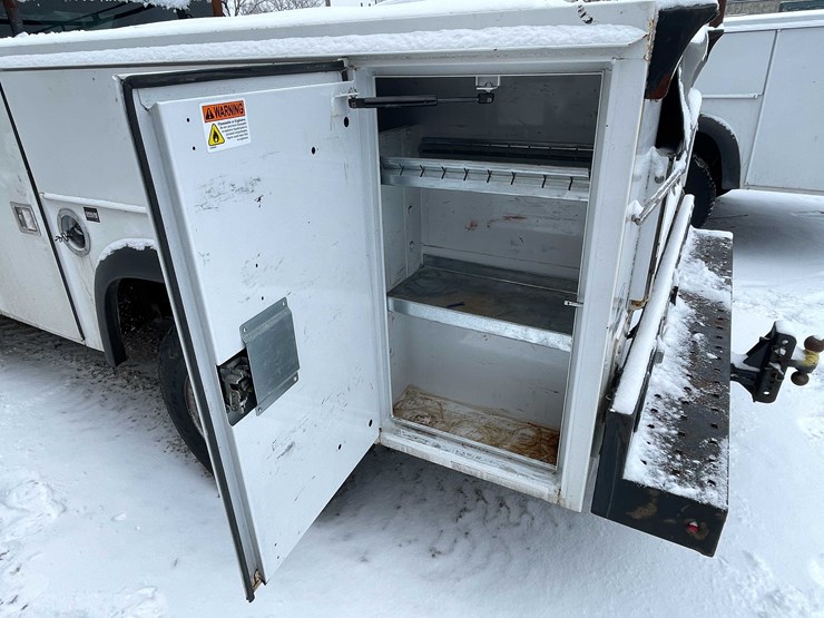 2017-chevrolet-2500-image-59