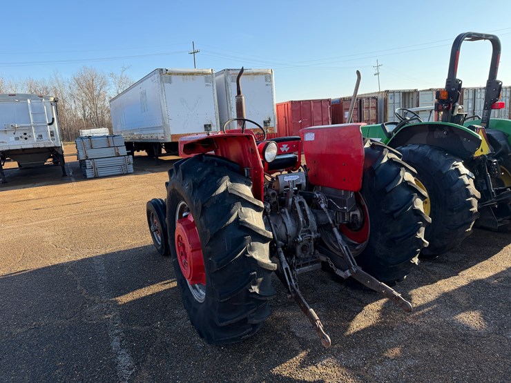 massey-ferguson-175-image-5