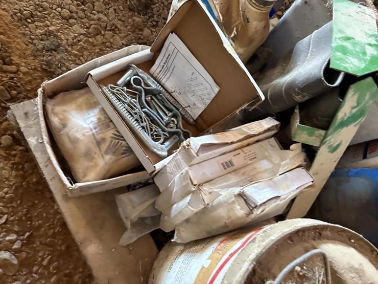 partial-oils/lubricants.-behlen-gate-kits-etc-image-5