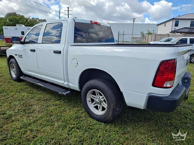 2013-dodge-ram-1500-image-4