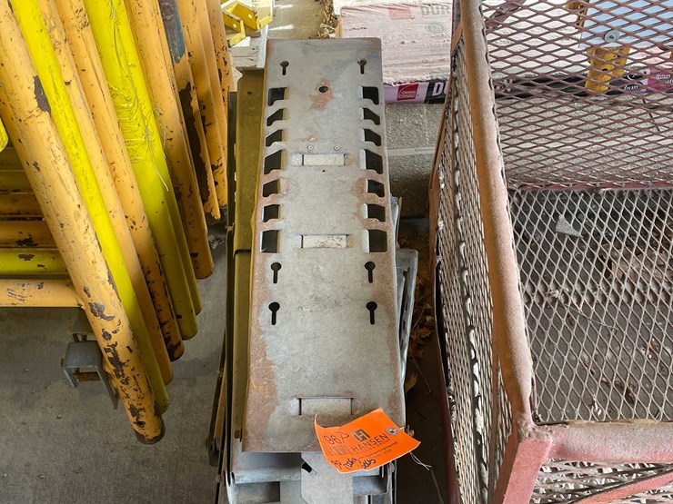 #2796-•-roof-jacks-image-5