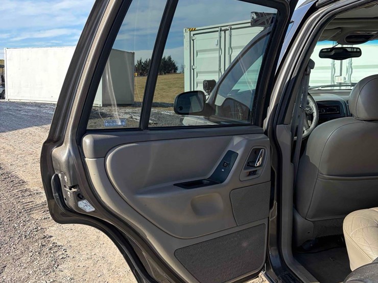 2000-jeep-grand-cherokee-image-11