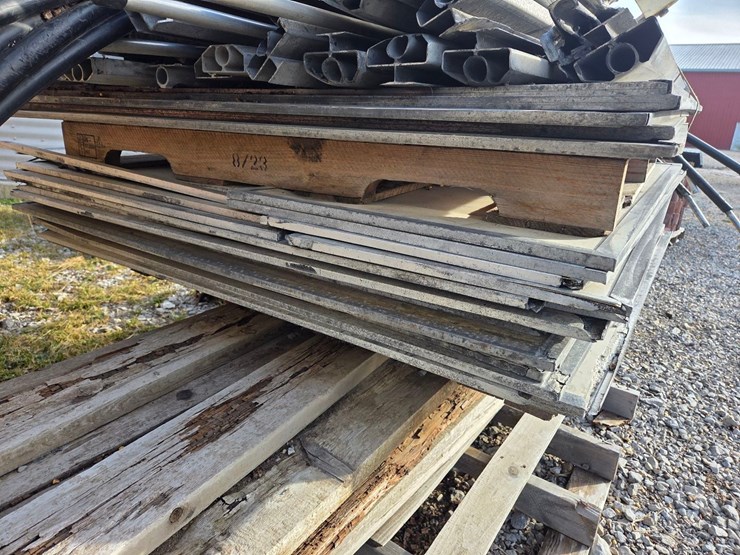 48'-flatbed-trailer-sides-&-tarp-bows-image-8