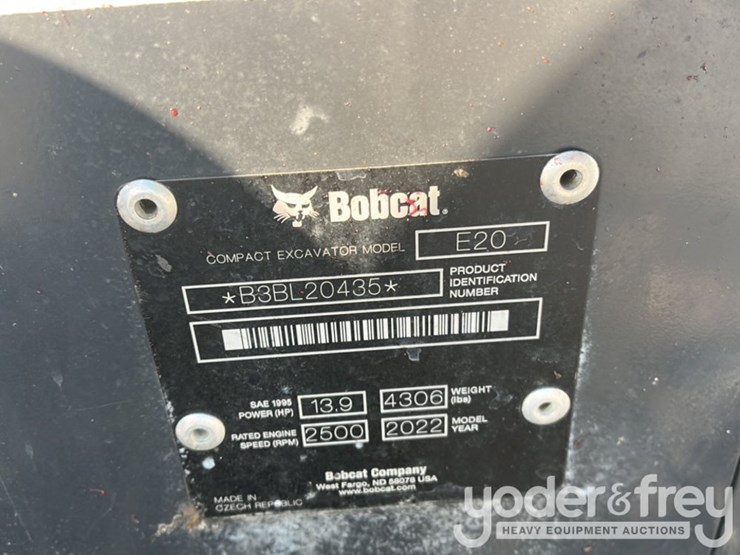 2022-bobcat-e20-image-36