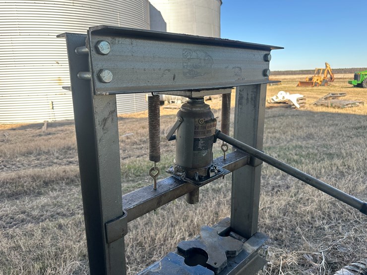 #35631-•-cen-machinery-20ton-hydraulic-shop-press-image-7