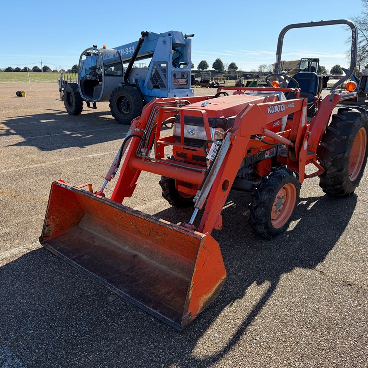 KUBOTA L3010