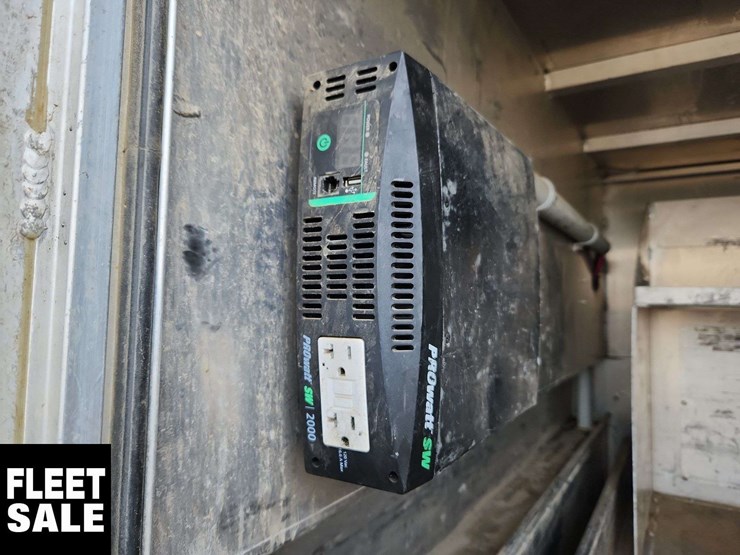 2018-dodge-2500-image-34