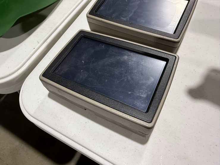 john-deere-7-image-2