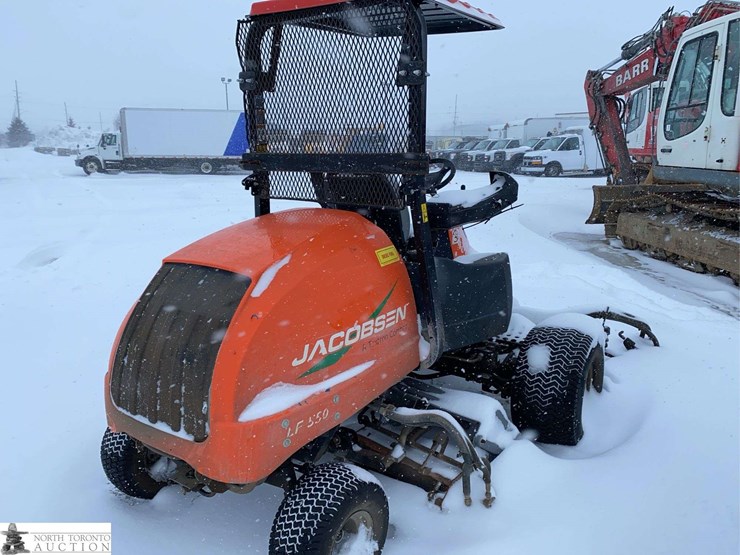 2014-jacobs-lf550-mower-2014-jacobsen-lf550-image-6