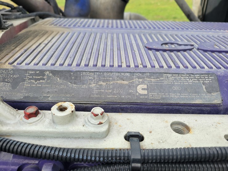 2012-kenworth-w900l-image-35