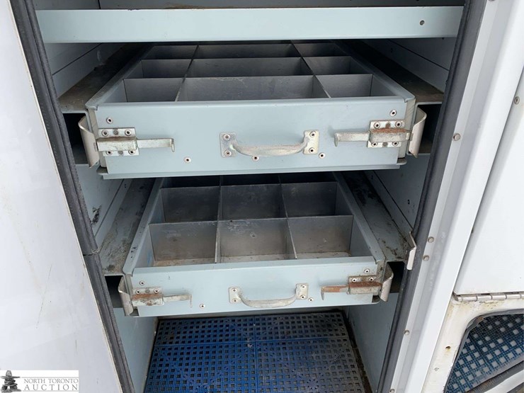 2013-ford-f450-image-25