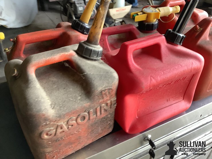 assorted-gas-jugs-image-9
