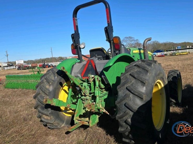 2016-john-deere-5075e-image-6