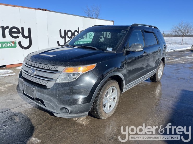 2013-ford-explorer-image-1