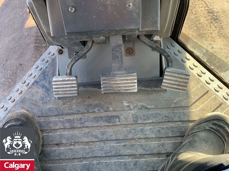 2008-caterpillar-140m-image-17