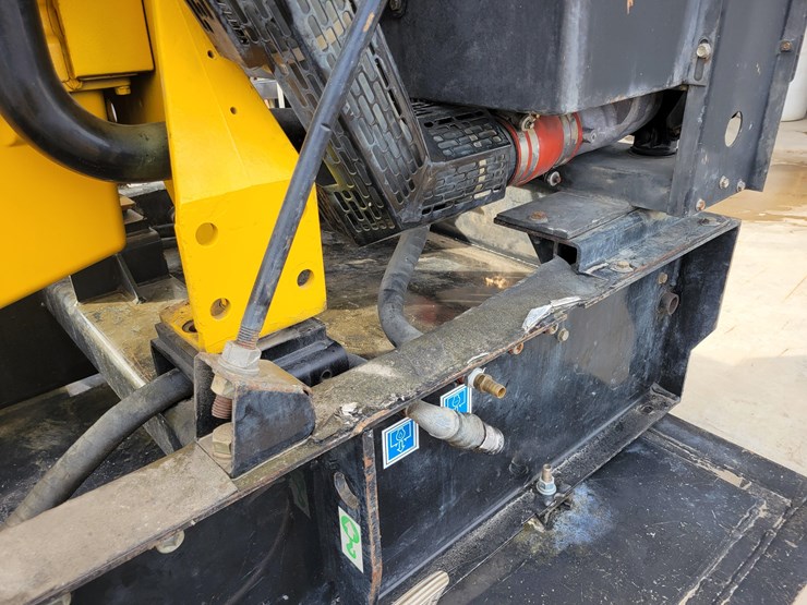 2004-caterpillar-3456-image-12