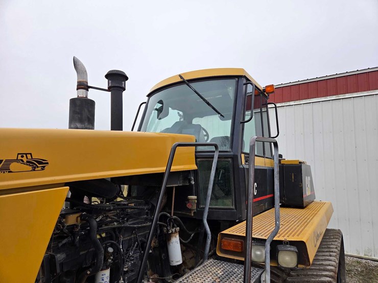 cat-75c-track-tractor-image-2