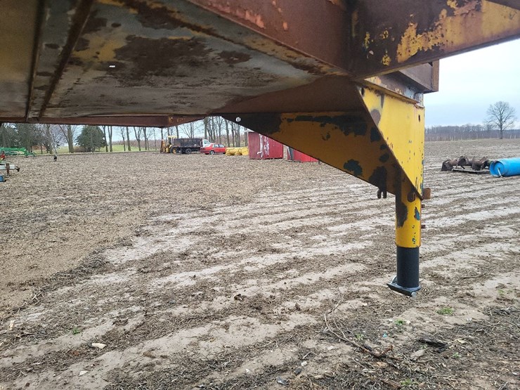 gooseneck-triaxle-trailer-frame---no-title-image-31