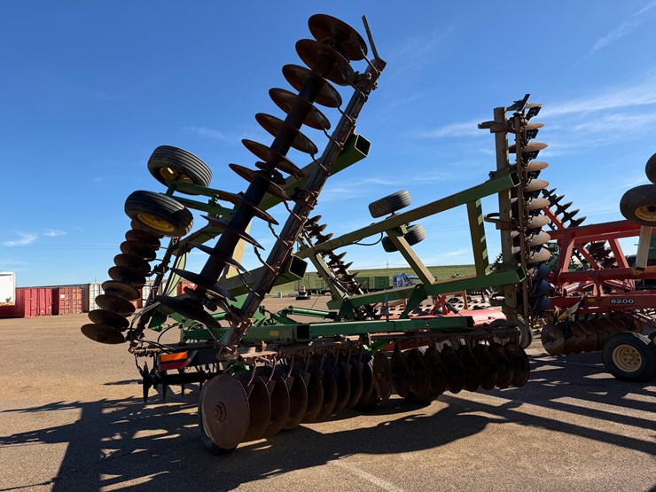 john-deere-637-image-5