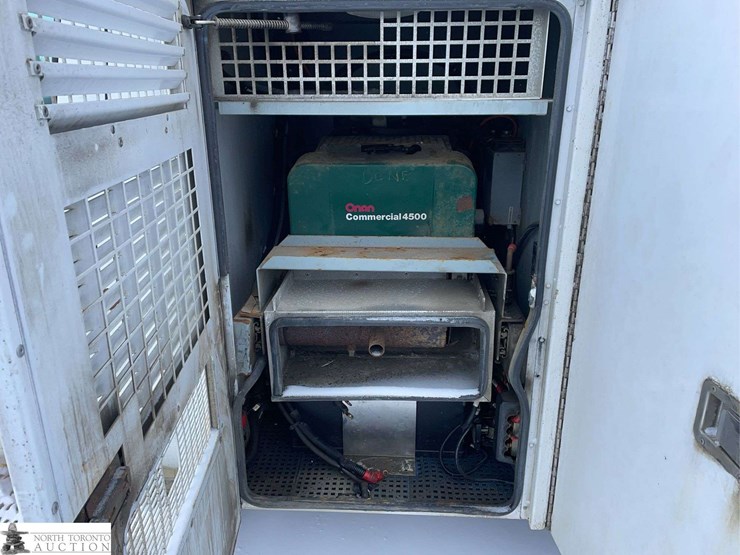 2012-ford-f450-image-23