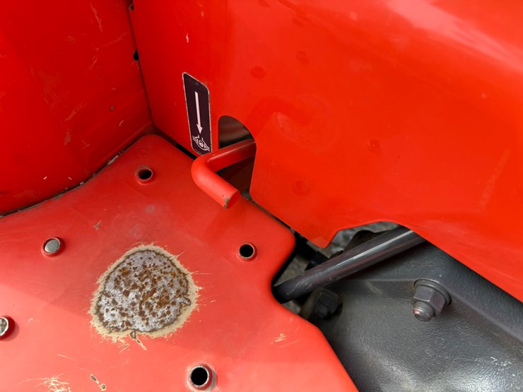 kubota-l4701-image-47