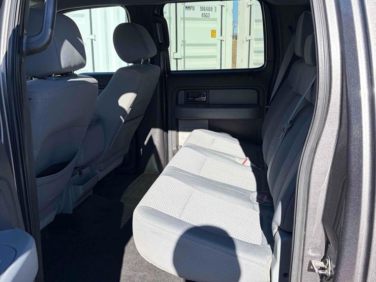 2014-ford-f150-image-13