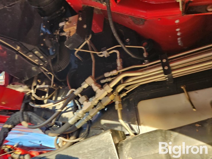 2013-case-ih-7230-image-16